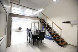 The Central (D1), Office #630594091
